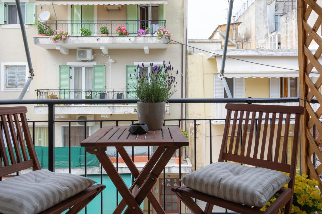 Scirocco Apartment In Corfu Center Esterno foto
